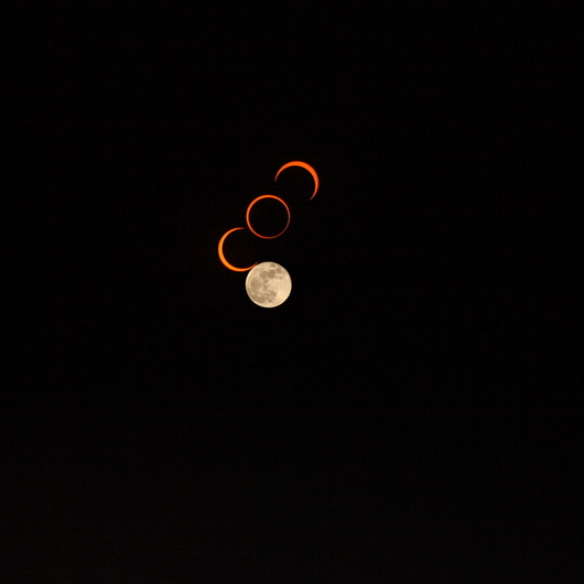 月と日食.JPG